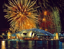 Fireworks over the Sydney Opera House and Harbor Bridge